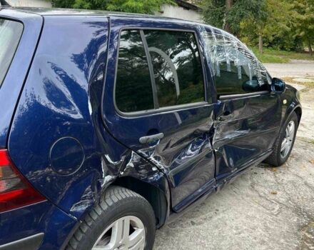 Синий Фольксваген Гольф, объемом двигателя 1.4 л и пробегом 246 тыс. км за 1700 $, фото 4 на Automoto.ua