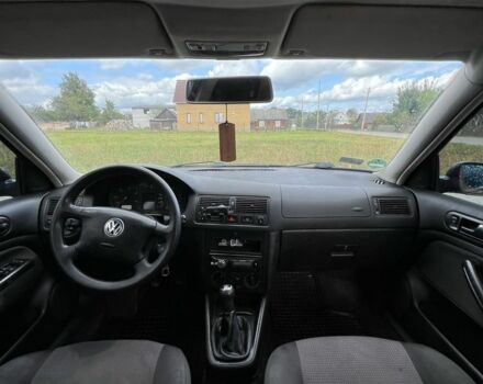 Синий Фольксваген Гольф, объемом двигателя 1.9 л и пробегом 333 тыс. км за 2250 $, фото 6 на Automoto.ua