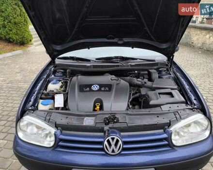 Синий Фольксваген Гольф, объемом двигателя 1.6 л и пробегом 235 тыс. км за 4700 $, фото 12 на Automoto.ua