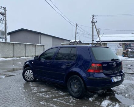Синий Фольксваген Гольф, объемом двигателя 1.39 л и пробегом 356 тыс. км за 2799 $, фото 11 на Automoto.ua