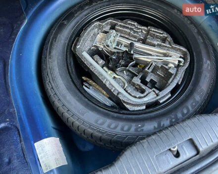Синий Фольксваген Гольф, объемом двигателя 1.6 л и пробегом 284 тыс. км за 5350 $, фото 78 на Automoto.ua
