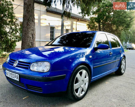Синий Фольксваген Гольф, объемом двигателя 1.39 л и пробегом 274 тыс. км за 3850 $, фото 4 на Automoto.ua