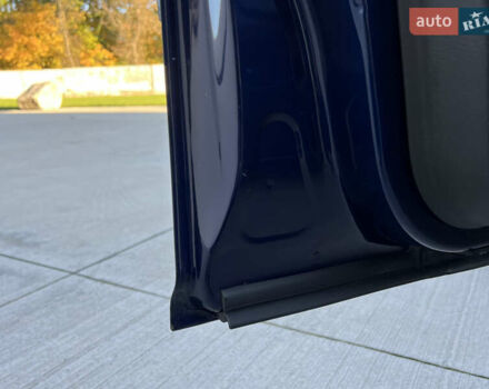 Синий Фольксваген Гольф, объемом двигателя 1.6 л и пробегом 284 тыс. км за 5350 $, фото 99 на Automoto.ua