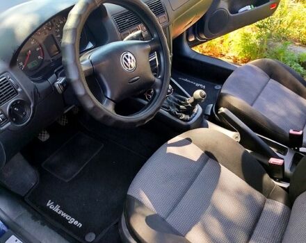 Синий Фольксваген Гольф, объемом двигателя 1.4 л и пробегом 218 тыс. км за 3500 $, фото 1 на Automoto.ua