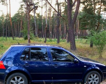 Синий Фольксваген Гольф, объемом двигателя 1.6 л и пробегом 308 тыс. км за 4400 $, фото 2 на Automoto.ua