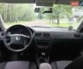 Синій Фольксваген Гольф, об'ємом двигуна 1.39 л та пробігом 326 тис. км за 3650 $, фото 16 на Automoto.ua
