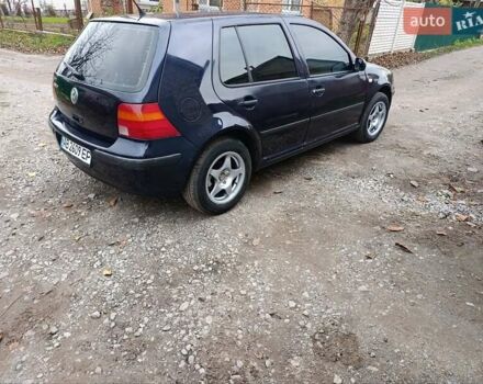 Синий Фольксваген Гольф, объемом двигателя 1.4 л и пробегом 350 тыс. км за 2950 $, фото 2 на Automoto.ua