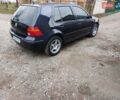 Синий Фольксваген Гольф, объемом двигателя 1.4 л и пробегом 350 тыс. км за 2950 $, фото 2 на Automoto.ua