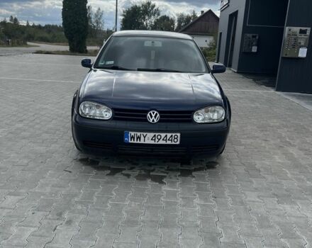 Синий Фольксваген Гольф, объемом двигателя 1.9 л и пробегом 333 тыс. км за 2250 $, фото 1 на Automoto.ua