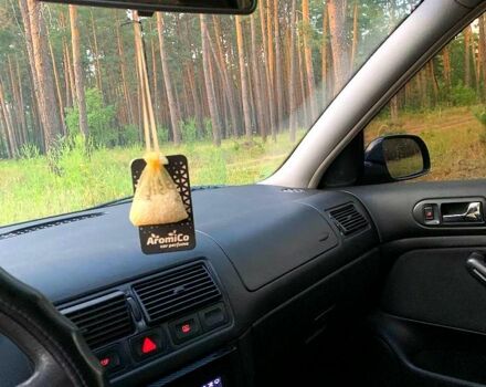 Синий Фольксваген Гольф, объемом двигателя 1.6 л и пробегом 308 тыс. км за 4400 $, фото 8 на Automoto.ua