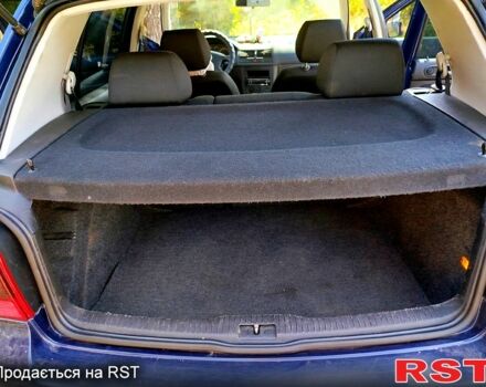 Синий Фольксваген Гольф, объемом двигателя 1.4 л и пробегом 218 тыс. км за 3500 $, фото 7 на Automoto.ua