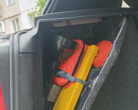 Синій Фольксваген Гольф, об'ємом двигуна 1.39 л та пробігом 236 тис. км за 4500 $, фото 14 на Automoto.ua