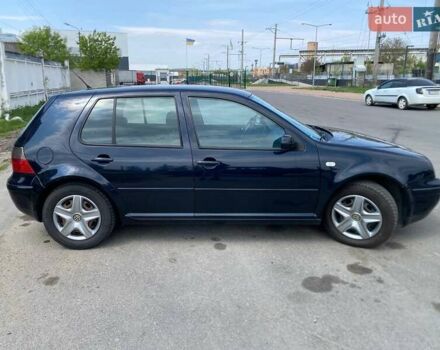 Синий Фольксваген Гольф, объемом двигателя 1.6 л и пробегом 212 тыс. км за 3900 $, фото 4 на Automoto.ua