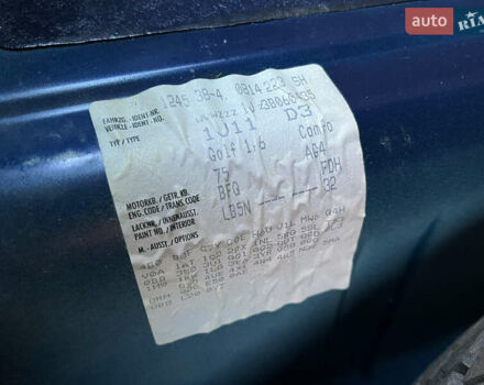 Синий Фольксваген Гольф, объемом двигателя 1.6 л и пробегом 284 тыс. км за 5350 $, фото 79 на Automoto.ua