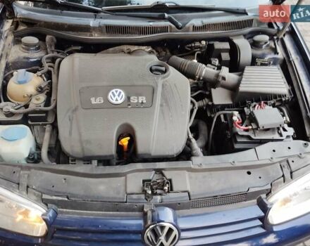 Синий Фольксваген Гольф, объемом двигателя 1.6 л и пробегом 190 тыс. км за 4390 $, фото 33 на Automoto.ua