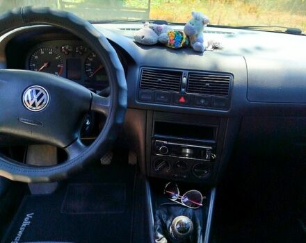 Синий Фольксваген Гольф, объемом двигателя 1.4 л и пробегом 218 тыс. км за 3500 $, фото 3 на Automoto.ua