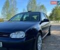 Синий Фольксваген Гольф, объемом двигателя 1.39 л и пробегом 210 тыс. км за 3300 $, фото 1 на Automoto.ua