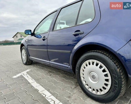 Синий Фольксваген Гольф, объемом двигателя 1.6 л и пробегом 190 тыс. км за 4300 $, фото 11 на Automoto.ua