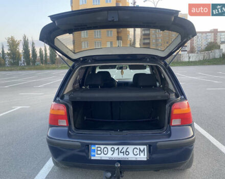 Синий Фольксваген Гольф, объемом двигателя 1.39 л и пробегом 241 тыс. км за 3900 $, фото 24 на Automoto.ua