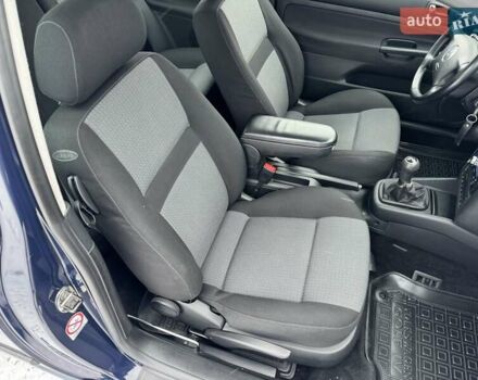 Синий Фольксваген Гольф, объемом двигателя 1.6 л и пробегом 182 тыс. км за 4999 $, фото 24 на Automoto.ua