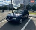 Синий Фольксваген Гольф, объемом двигателя 1.39 л и пробегом 310 тыс. км за 3700 $, фото 1 на Automoto.ua