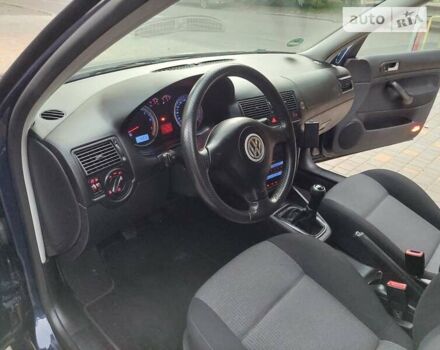 Синий Фольксваген Гольф, объемом двигателя 1.6 л и пробегом 167 тыс. км за 5777 $, фото 51 на Automoto.ua