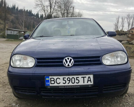 Синий Фольксваген Гольф, объемом двигателя 1.6 л и пробегом 250 тыс. км за 3500 $, фото 6 на Automoto.ua