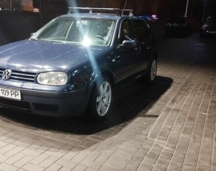 Синий Фольксваген Гольф, объемом двигателя 1.6 л и пробегом 493 тыс. км за 2500 $, фото 1 на Automoto.ua