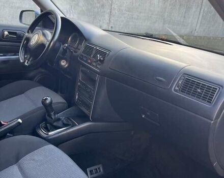 Синий Фольксваген Гольф, объемом двигателя 1.4 л и пробегом 274 тыс. км за 4900 $, фото 14 на Automoto.ua