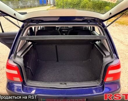 Синий Фольксваген Гольф, объемом двигателя 1.4 л и пробегом 267 тыс. км за 4599 $, фото 6 на Automoto.ua