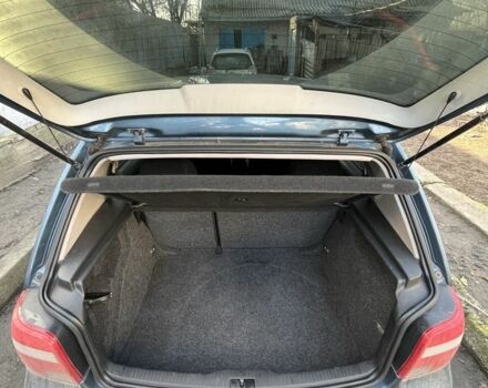 Синий Фольксваген Гольф, объемом двигателя 1.4 л и пробегом 274 тыс. км за 4900 $, фото 5 на Automoto.ua