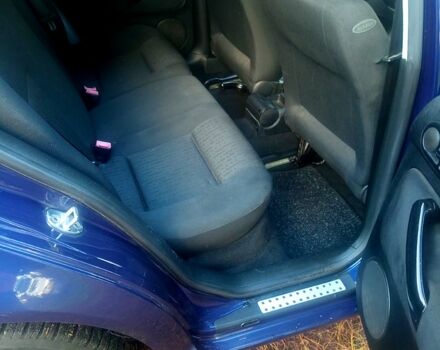 Синий Фольксваген Гольф, объемом двигателя 1.4 л и пробегом 195 тыс. км за 4500 $, фото 5 на Automoto.ua