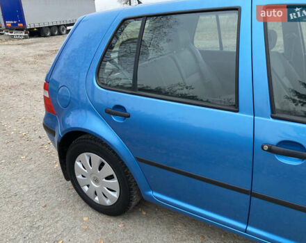 Синій Фольксваген Гольф, об'ємом двигуна 1.39 л та пробігом 204 тис. км за 4399 $, фото 8 на Automoto.ua