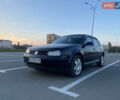 Синий Фольксваген Гольф, объемом двигателя 1.39 л и пробегом 241 тыс. км за 3900 $, фото 1 на Automoto.ua