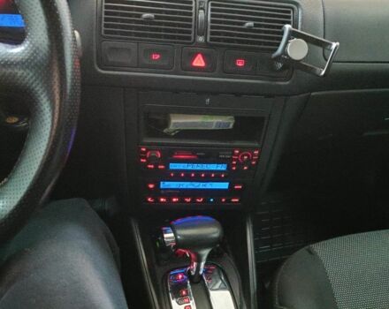 Синій Фольксваген Гольф, об'ємом двигуна 1.6 л та пробігом 276 тис. км за 4500 $, фото 10 на Automoto.ua