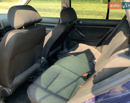 Синий Фольксваген Гольф, объемом двигателя 1.6 л и пробегом 108 тыс. км за 4700 $, фото 15 на Automoto.ua