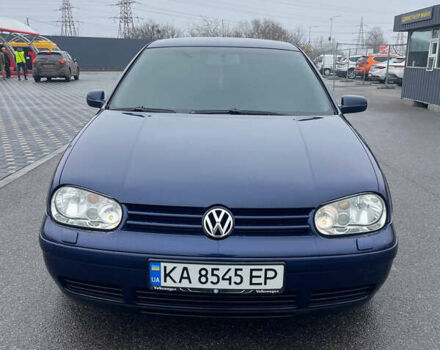Синий Фольксваген Гольф, объемом двигателя 1.6 л и пробегом 218 тыс. км за 5100 $, фото 1 на Automoto.ua