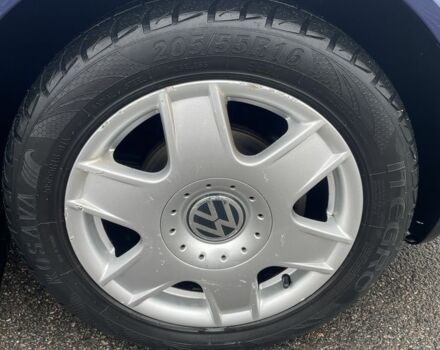 Синий Фольксваген Гольф, объемом двигателя 1.6 л и пробегом 218 тыс. км за 5100 $, фото 23 на Automoto.ua