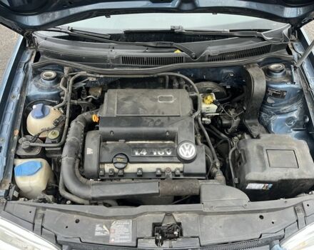 Синий Фольксваген Гольф, объемом двигателя 1.4 л и пробегом 274 тыс. км за 4900 $, фото 4 на Automoto.ua