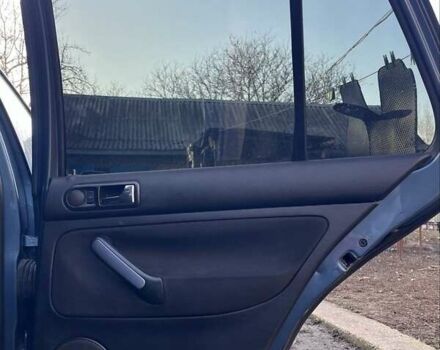 Синий Фольксваген Гольф, объемом двигателя 1.4 л и пробегом 274 тыс. км за 4900 $, фото 12 на Automoto.ua