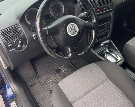 Синий Фольксваген Гольф, объемом двигателя 1.6 л и пробегом 218 тыс. км за 5100 $, фото 15 на Automoto.ua