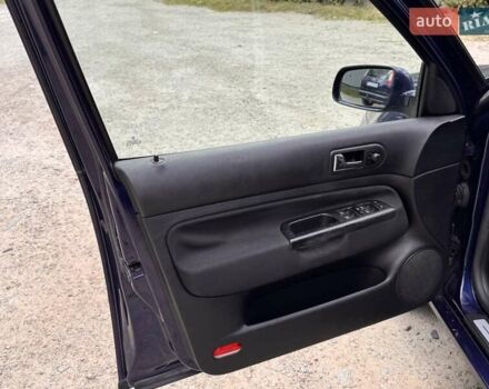 Синий Фольксваген Гольф, объемом двигателя 1.4 л и пробегом 266 тыс. км за 4799 $, фото 8 на Automoto.ua