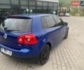 Синий Фольксваген Гольф, объемом двигателя 1.4 л и пробегом 226 тыс. км за 5900 $, фото 3 на Automoto.ua