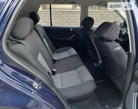 Синий Фольксваген Гольф, объемом двигателя 1.6 л и пробегом 167 тыс. км за 5777 $, фото 41 на Automoto.ua