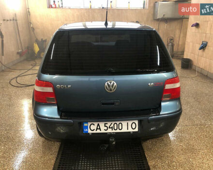 Синий Фольксваген Гольф, объемом двигателя 1.6 л и пробегом 230 тыс. км за 5000 $, фото 4 на Automoto.ua