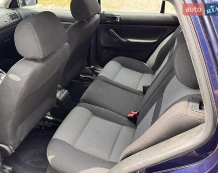 Синий Фольксваген Гольф, объемом двигателя 1.4 л и пробегом 266 тыс. км за 4799 $, фото 11 на Automoto.ua