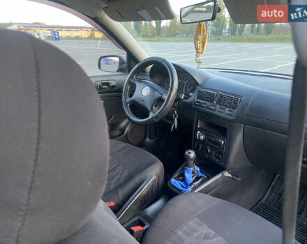 Синий Фольксваген Гольф, объемом двигателя 1.39 л и пробегом 241 тыс. км за 3900 $, фото 19 на Automoto.ua