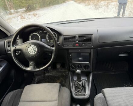 Синий Фольксваген Гольф, объемом двигателя 1.9 л и пробегом 220 тыс. км за 3950 $, фото 12 на Automoto.ua