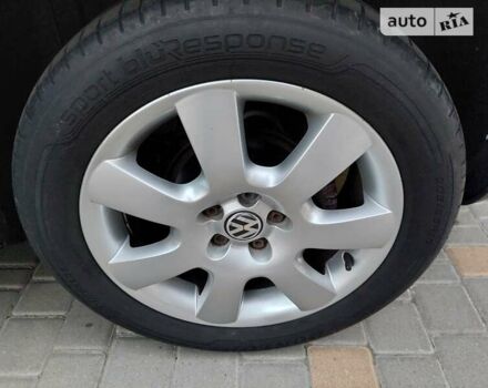 Синий Фольксваген Гольф, объемом двигателя 1.6 л и пробегом 167 тыс. км за 5777 $, фото 79 на Automoto.ua