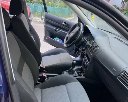 Синій Фольксваген Гольф, об'ємом двигуна 1.6 л та пробігом 179 тис. км за 4700 $, фото 11 на Automoto.ua